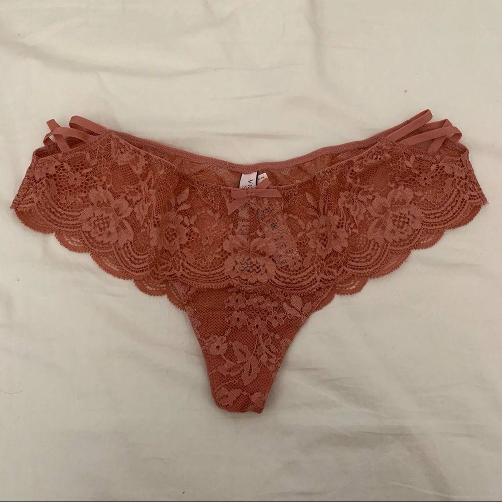 Victoria’s Secret Dream Angels Wide Side Thong